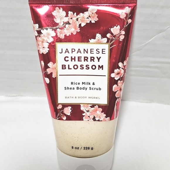 Bath & Body Works Japanese Cherry Blossom Rice Milk Shea Body Scrub Smooth Soft - Picture 1 of 6